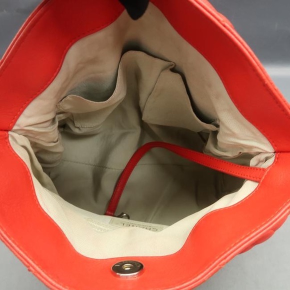 CHANEL Hobo (Discontinued) - Picture 8 of 8